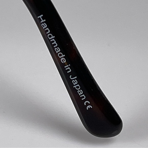 Judith Leiber sunglasses - Picture 5 of 8